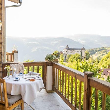 Schlossblick فِيي المظهر الخارجي الصورة